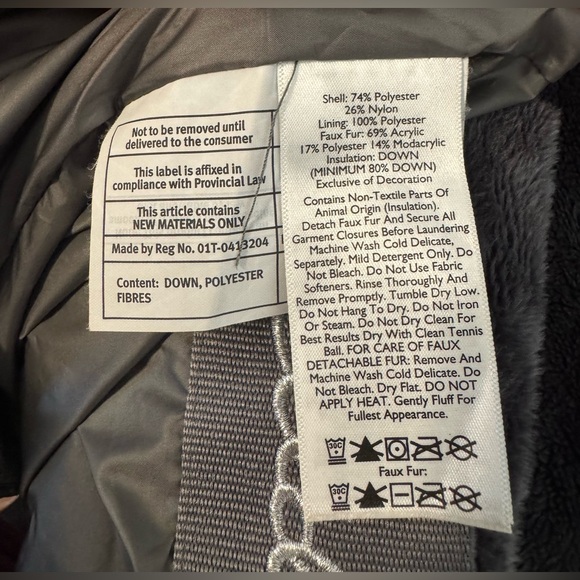 Eddie Bauer Down Filled Parka Detachable Fur Hood Quilted Winter Small *Read - Picture 11 of 13